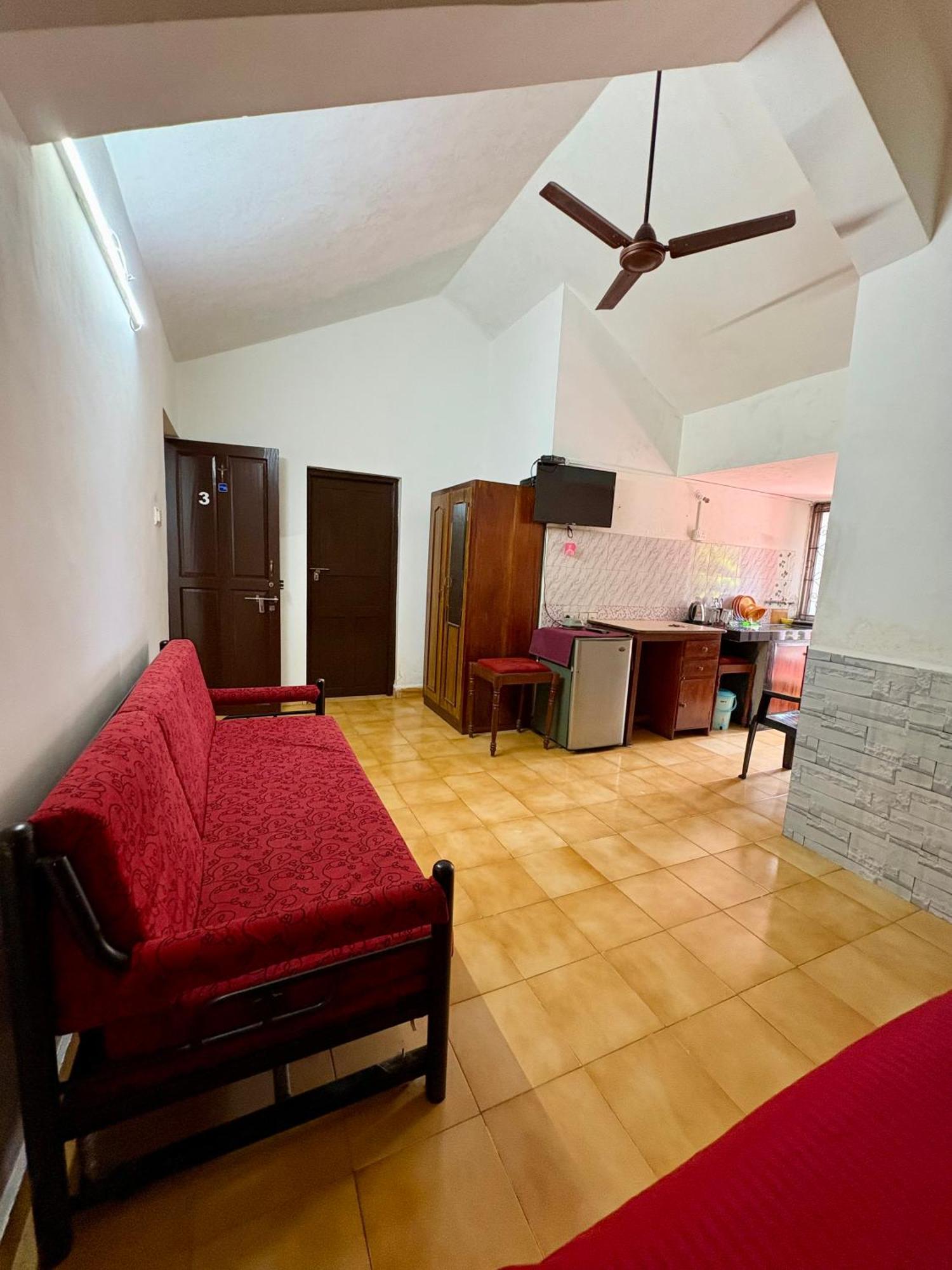 Jes Guest House มาจอร์ดา ภายนอก รูปภาพ